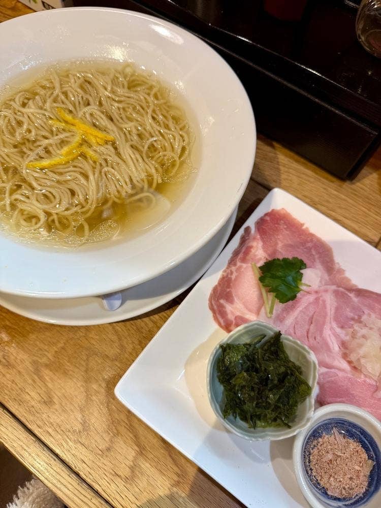 麺と向かって鰹