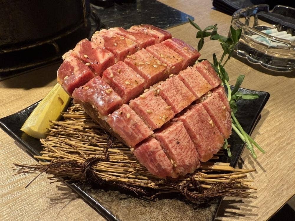 炭火焼肉・ほるもん こち家