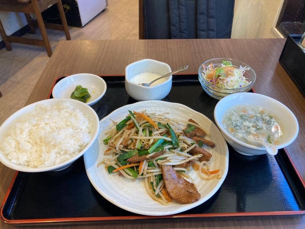 中華 春