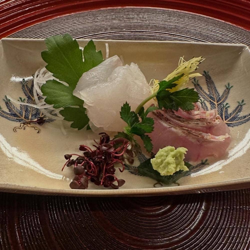 八勝館