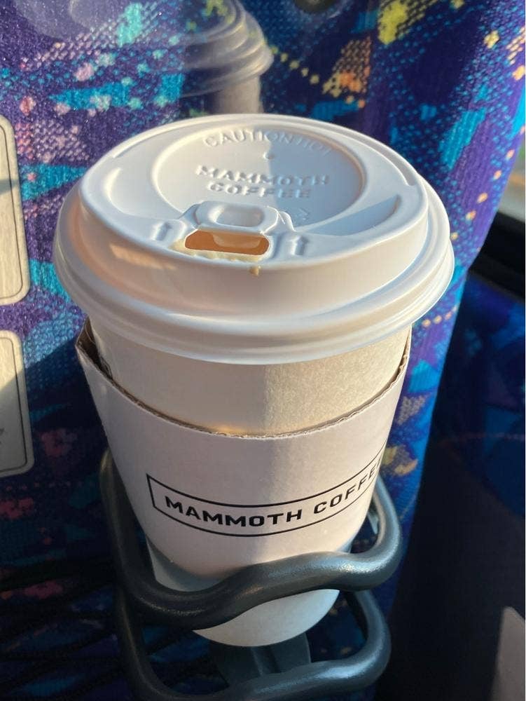 マンモスコーヒー 東京駅ヤエチカ店