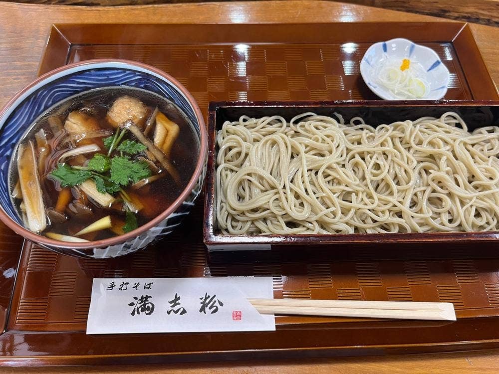 手打そば 満志粉