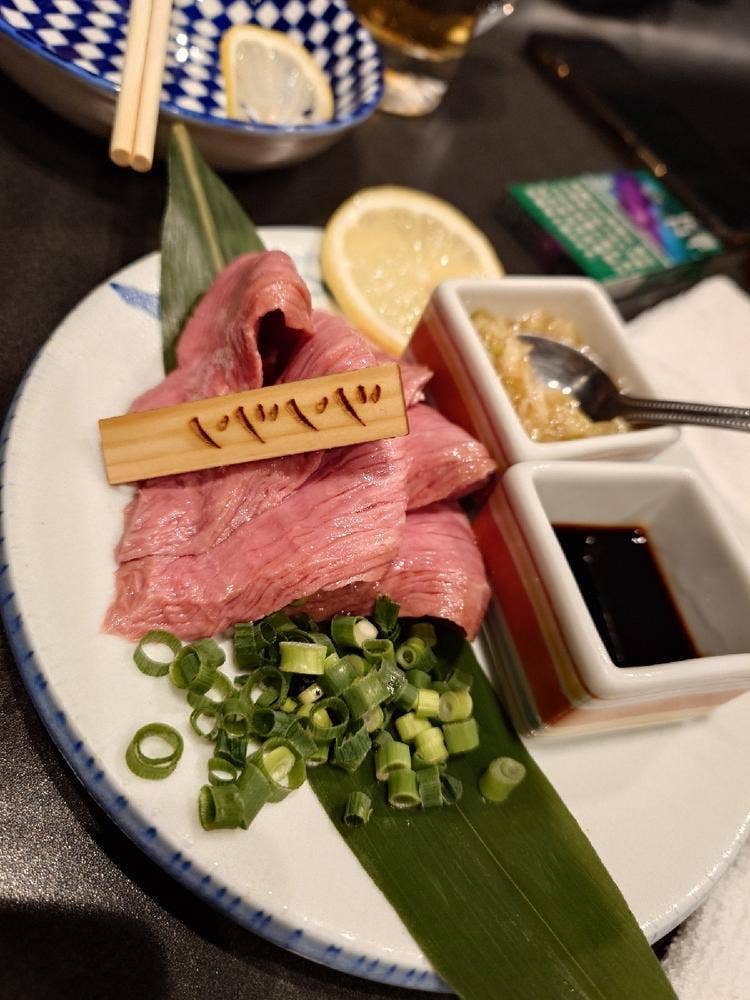 お肉と果実のサワー にくざわ