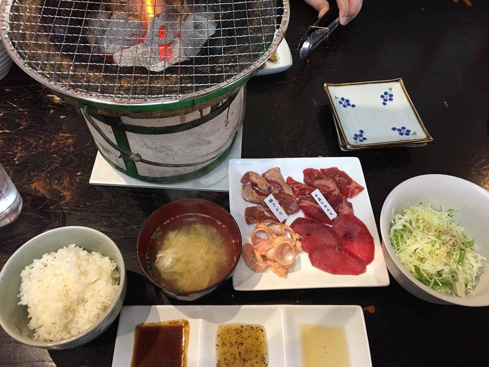 炭火焼肉 ビヨンド