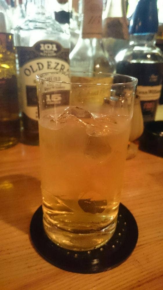 PUBLIC BAR AB..E