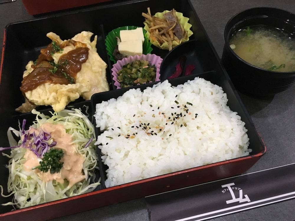 エム