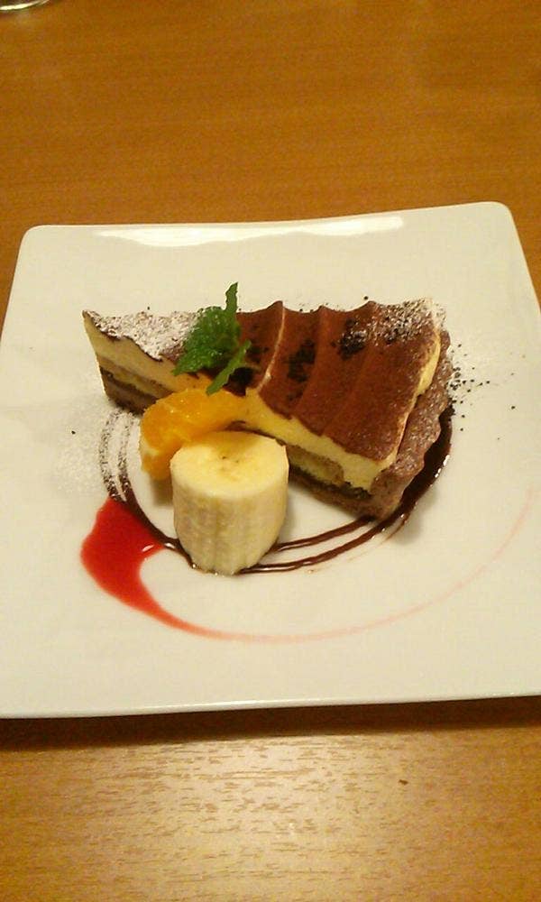 ダイニング カフェ ヴィータ