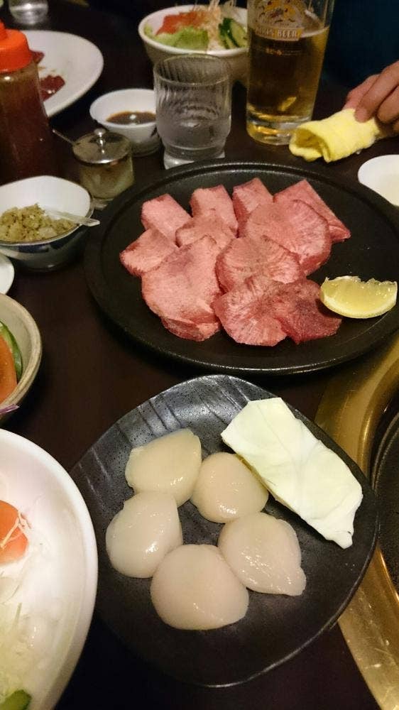 焼肉 しおつ