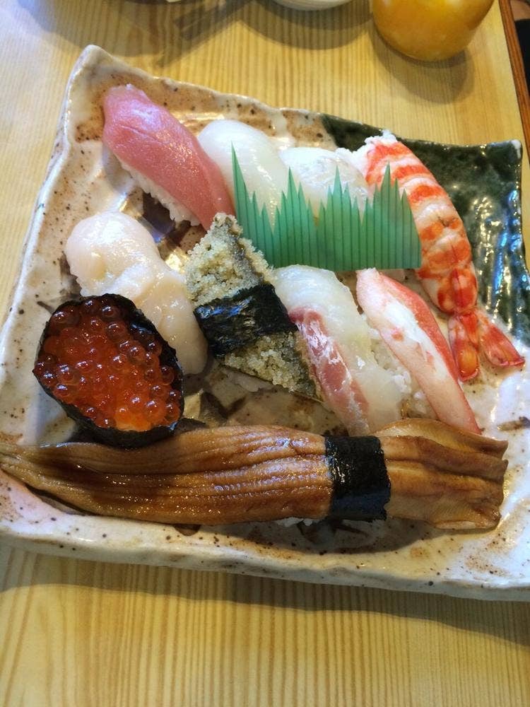 ぎふ初寿司 愛岐分店