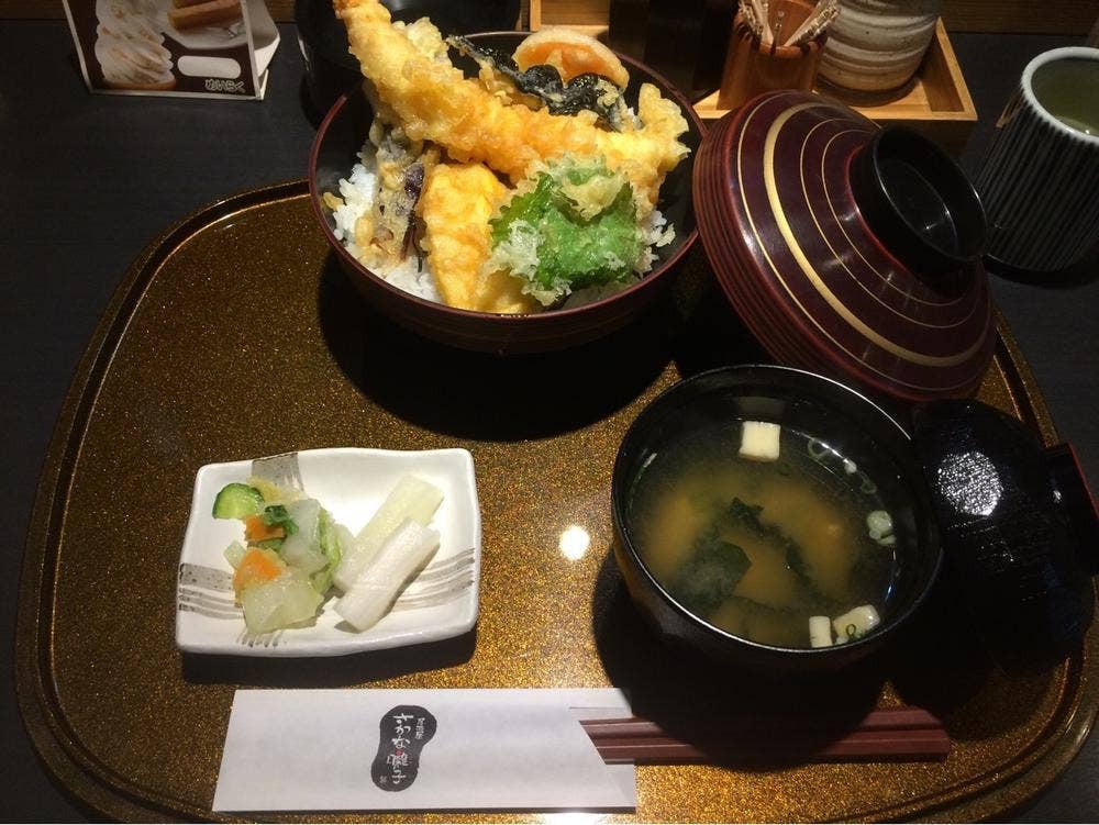 居酒屋 さかな囃子 森田本店