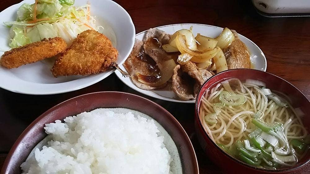 食事処シュウ
