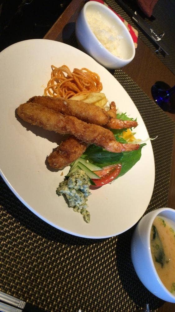 オマール海老と黒毛和牛のお店 Bistro Ken's