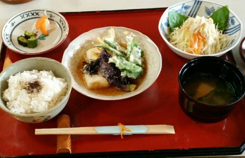 豆腐料理 山八