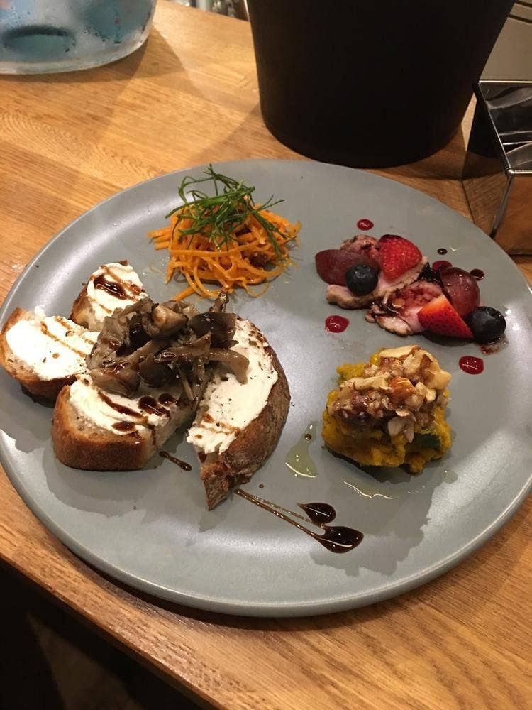荻窪 PLOW&CO.