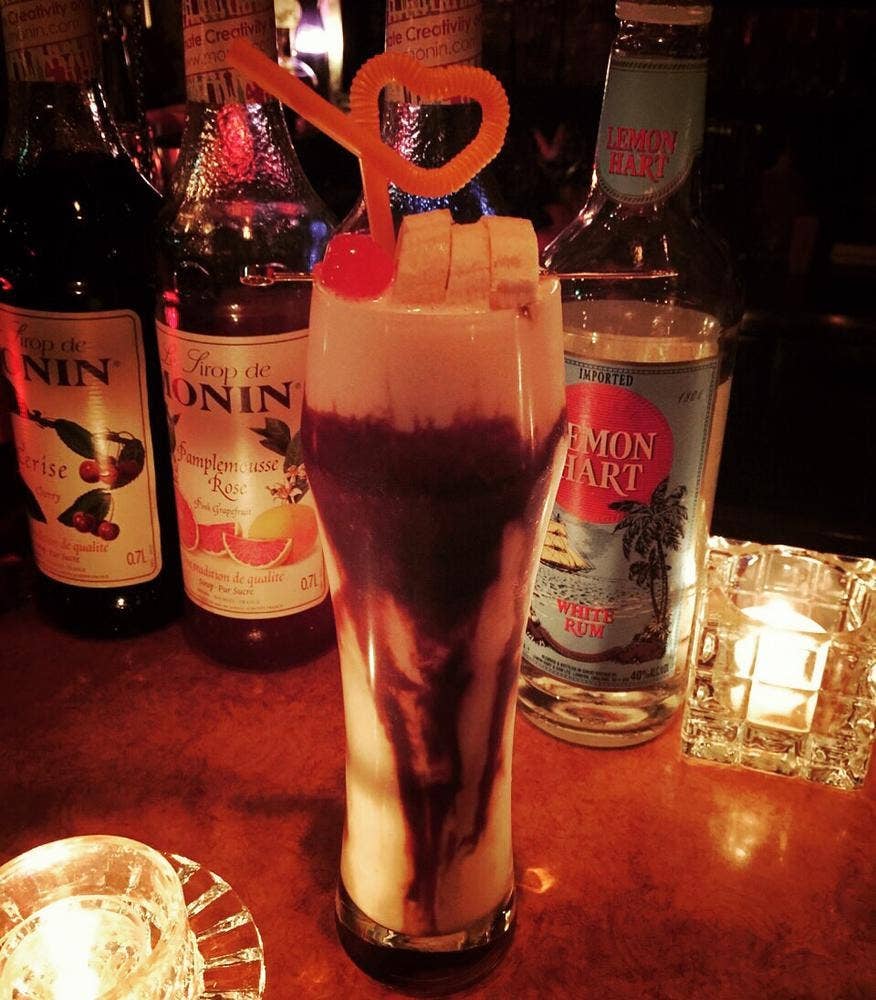 MOON BAR