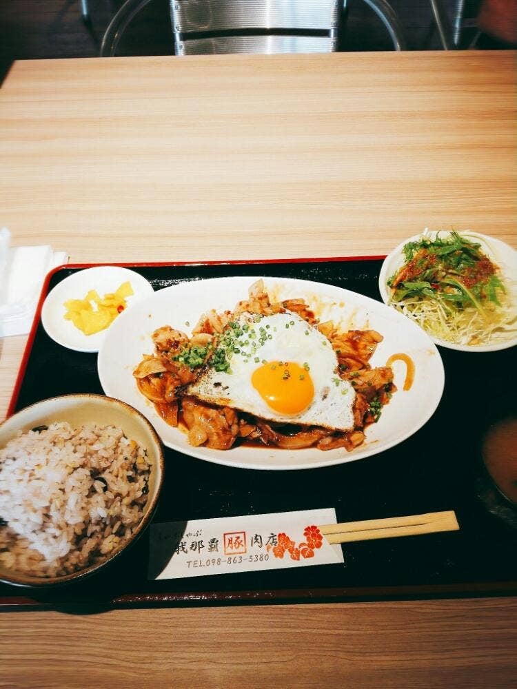 豚しゃぶ専門店 我那覇豚肉店 石垣島店