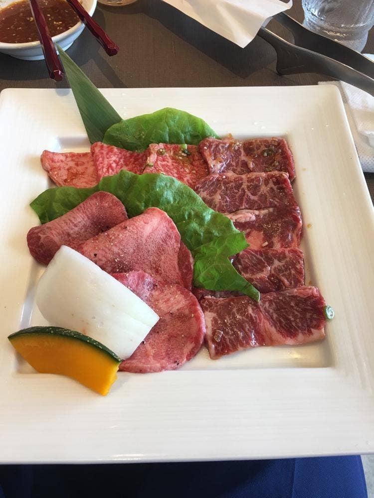 焼肉なべしま 新別府店