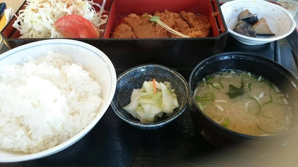 お食事処 あさしな亭