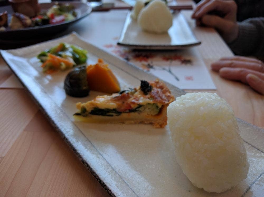カフェ べんべん