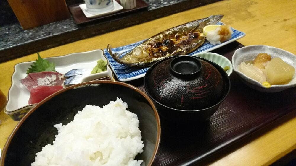 御食事処 秀