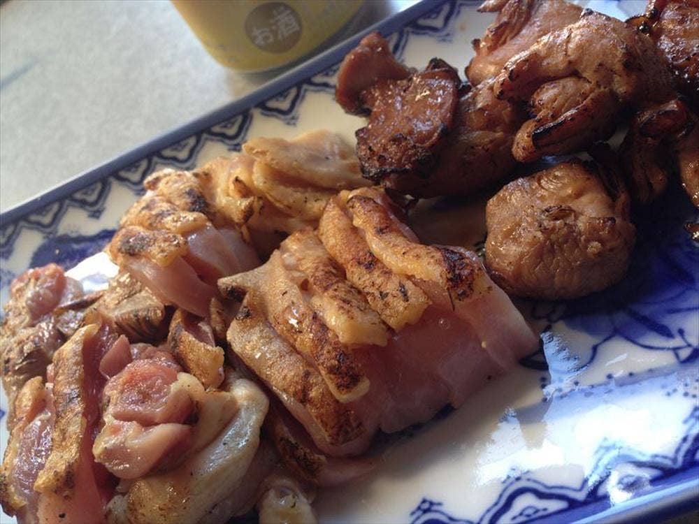地鶏屋とりこ 祝吉店