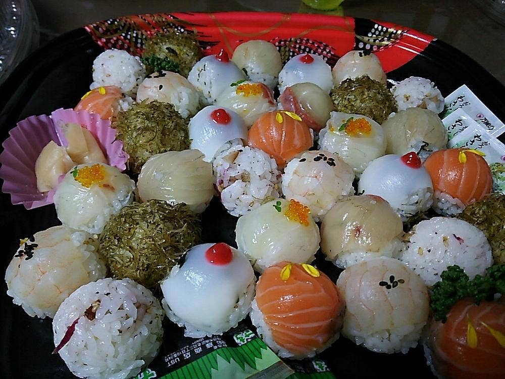 お届け料理 HAKASE 伊万里店