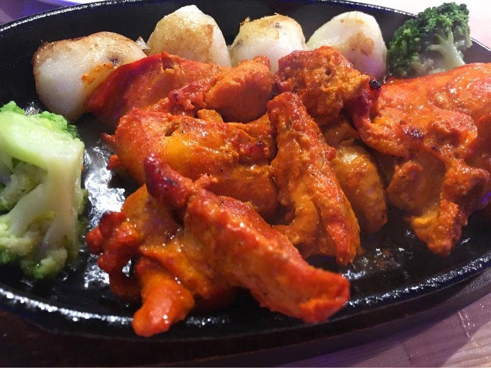 タンドリーチキン 日比野店