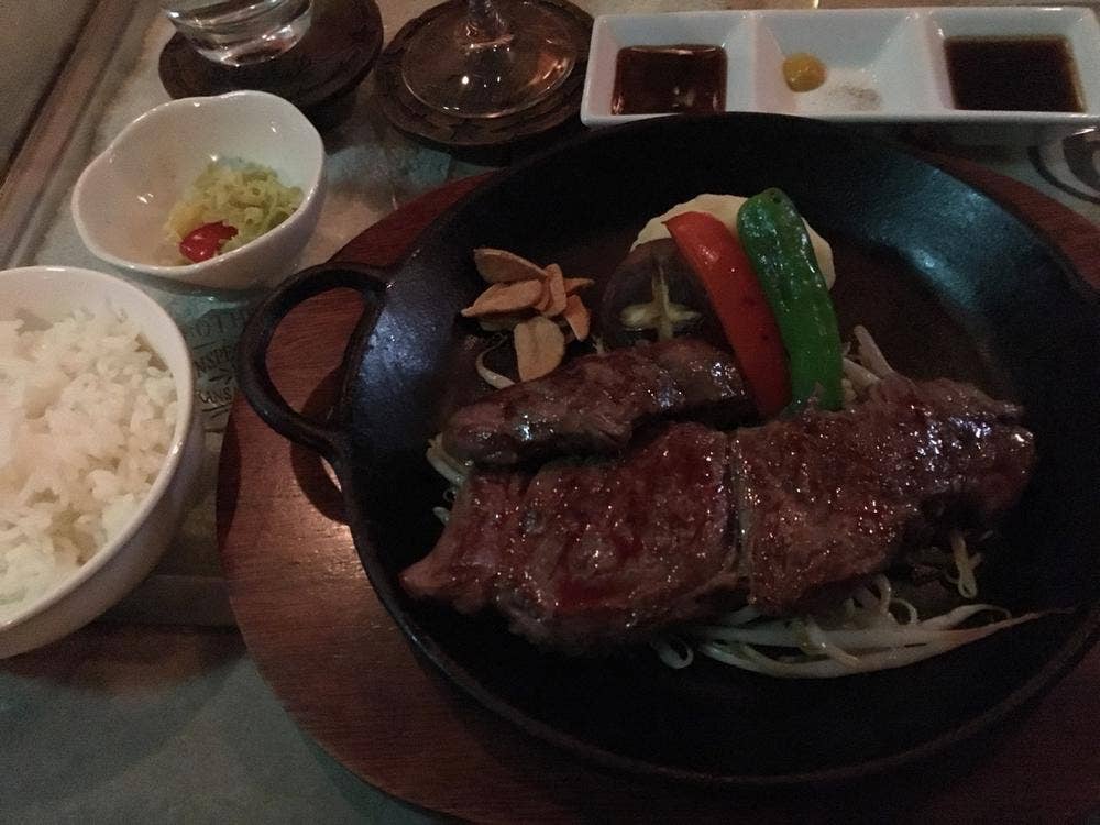 I.B GRILL 茶屋宿 伊勢屋