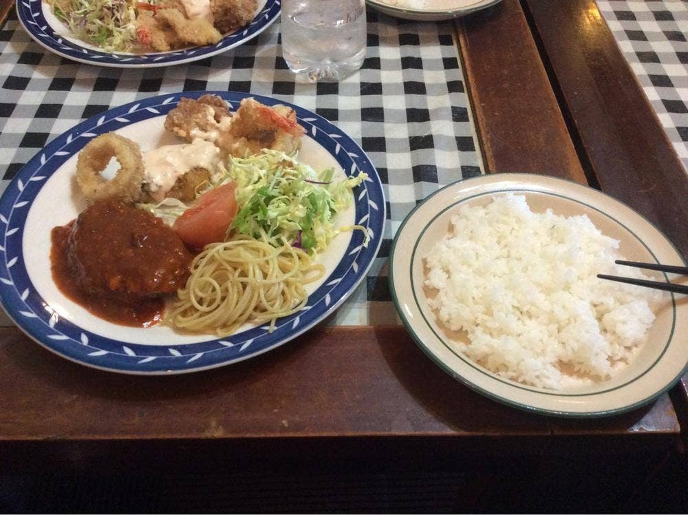 ニューロケット