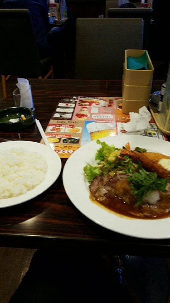 Cafe レストラン ガスト 水俣店
