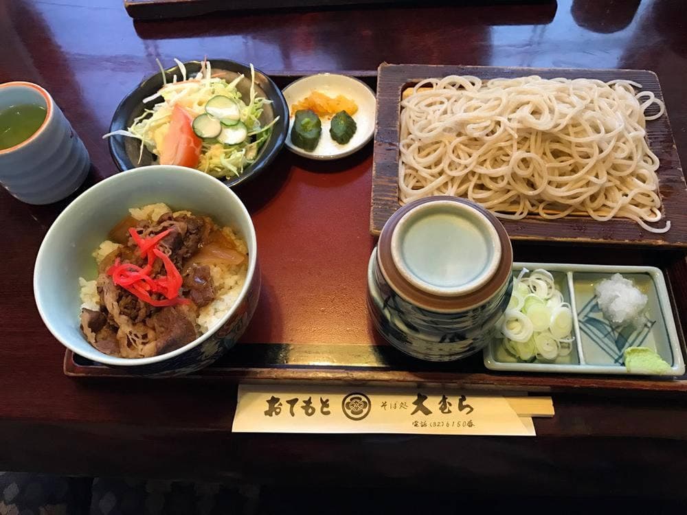 大むらそば店