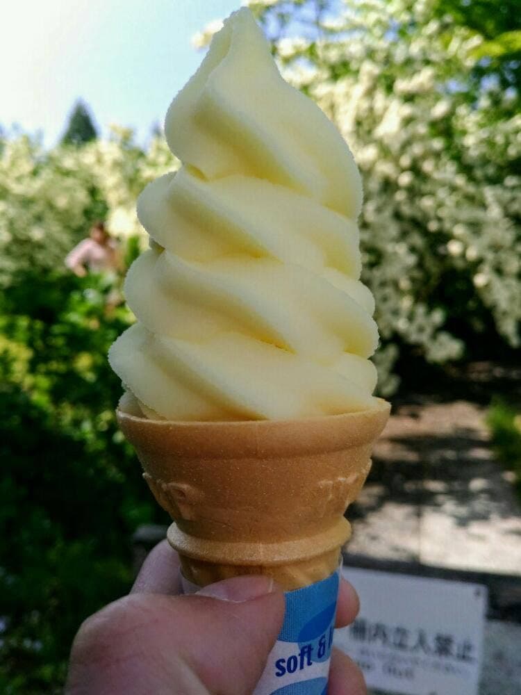 国営備北丘陵公園 湖畔レストハウス