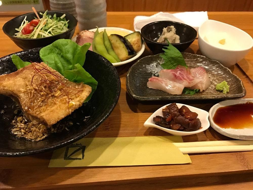 お料理とお酒 masu
