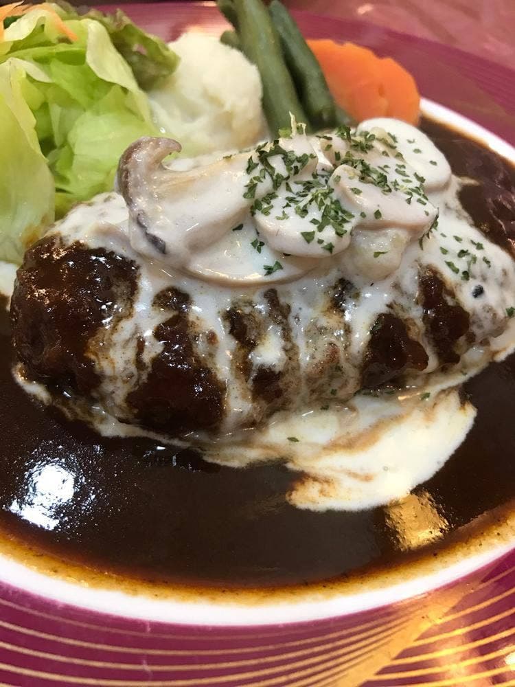レストラン 三國