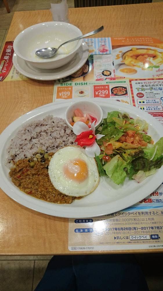 ガスト 山口小郡店