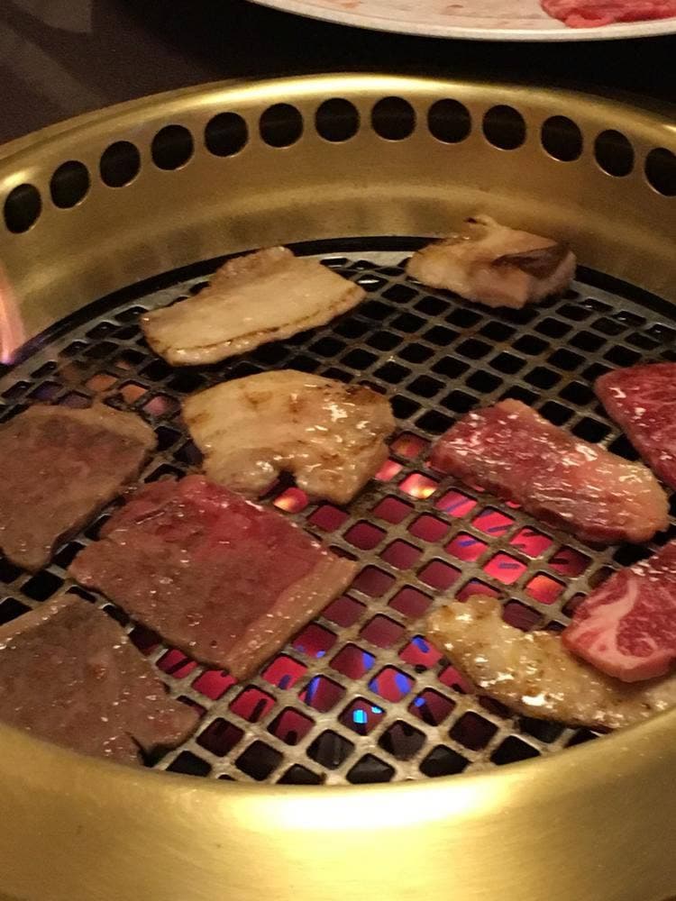 焼肉ヒーロータウン