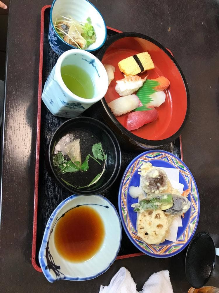 すし柳