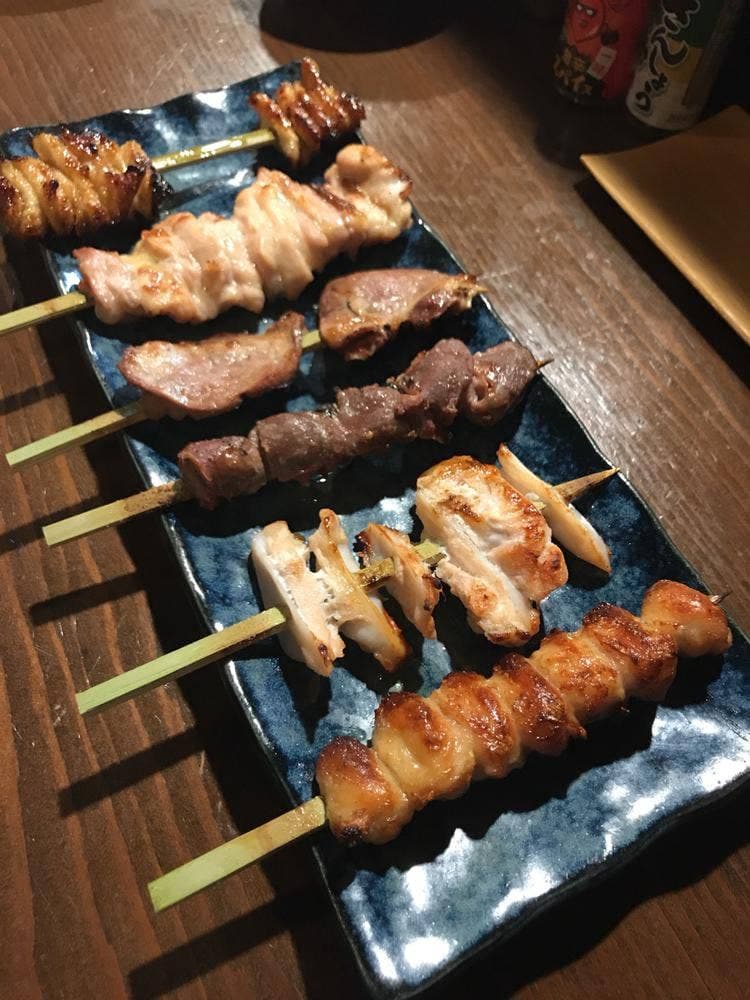 炭火焼 やつ田