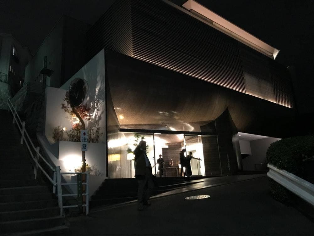 広島モノリス