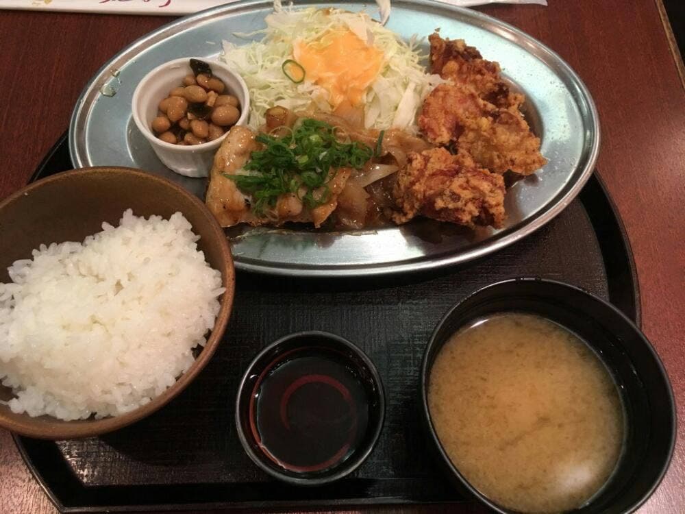 中之島 あんず亭