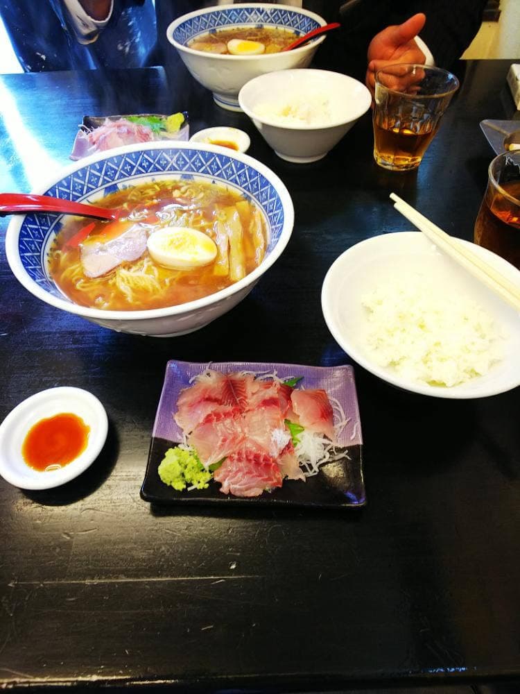 麺飯専門店 笑顔