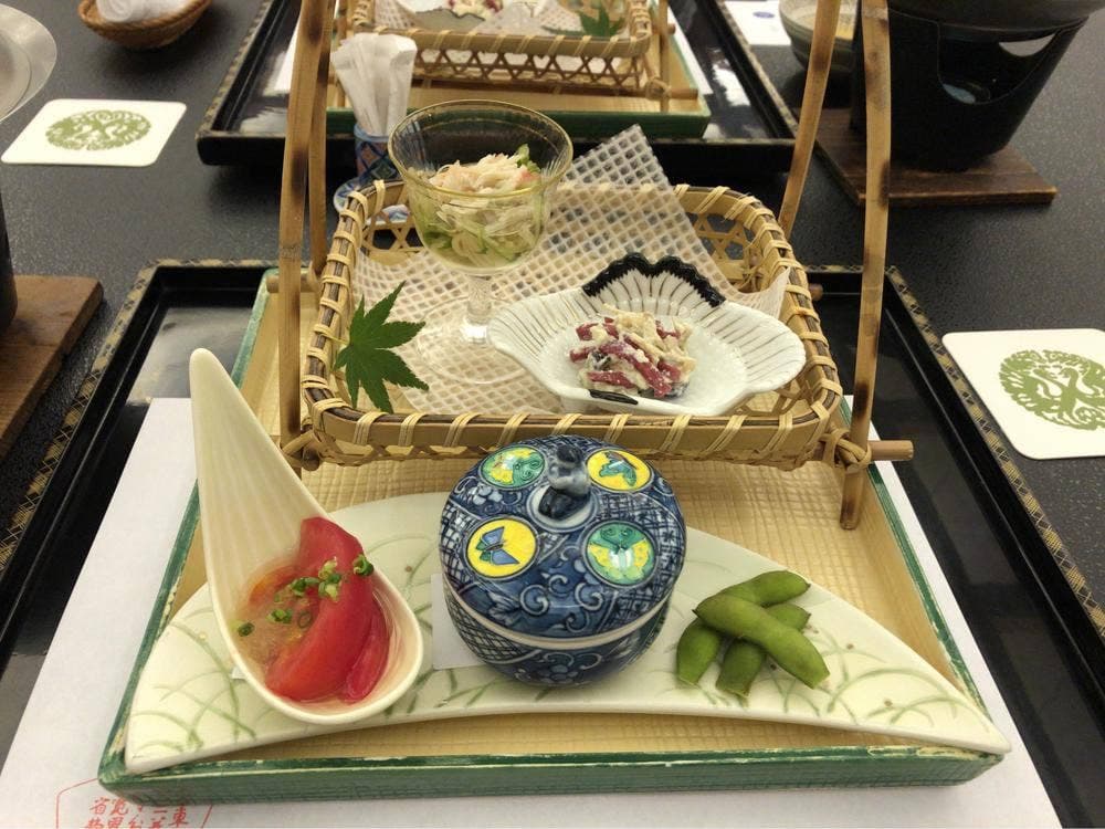 三養荘