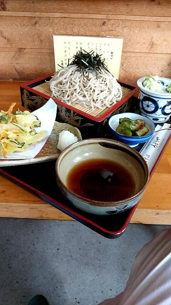 みどりや食堂