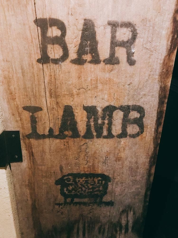 BAR LAMB