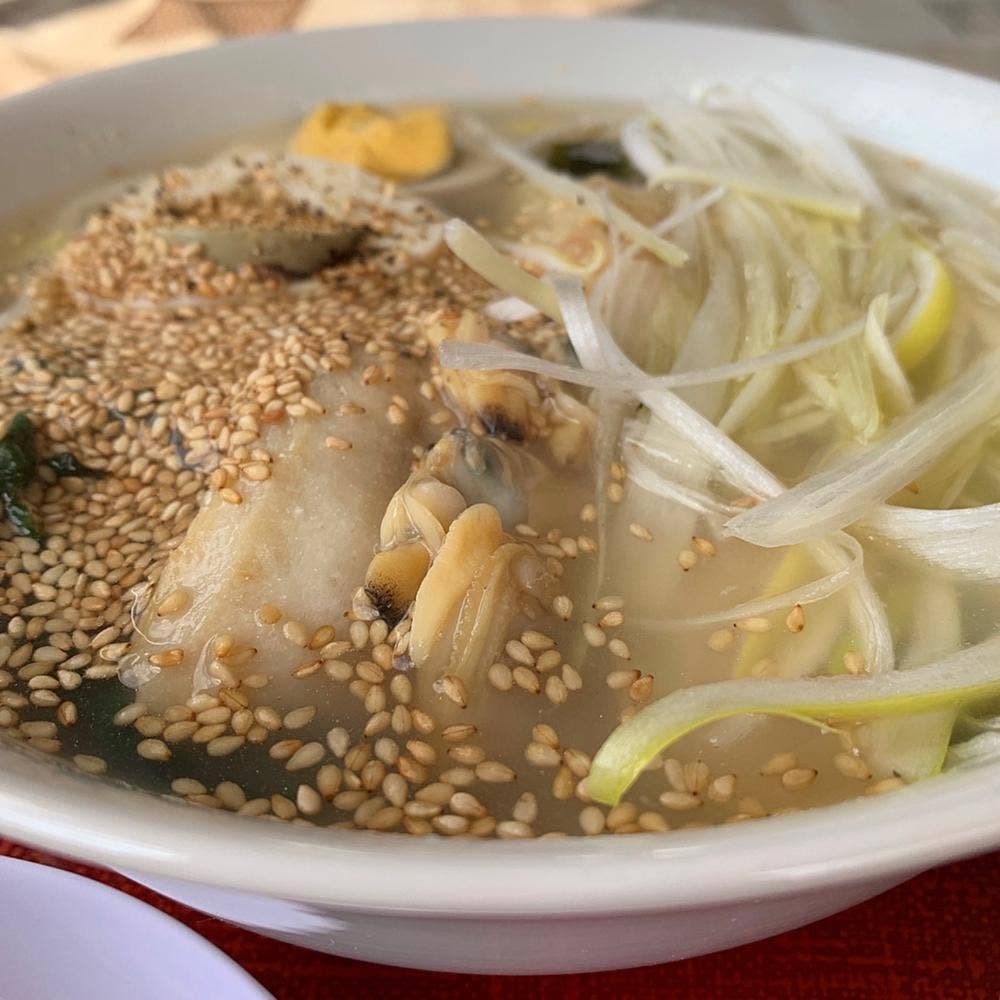 牛たんラーメン あじや