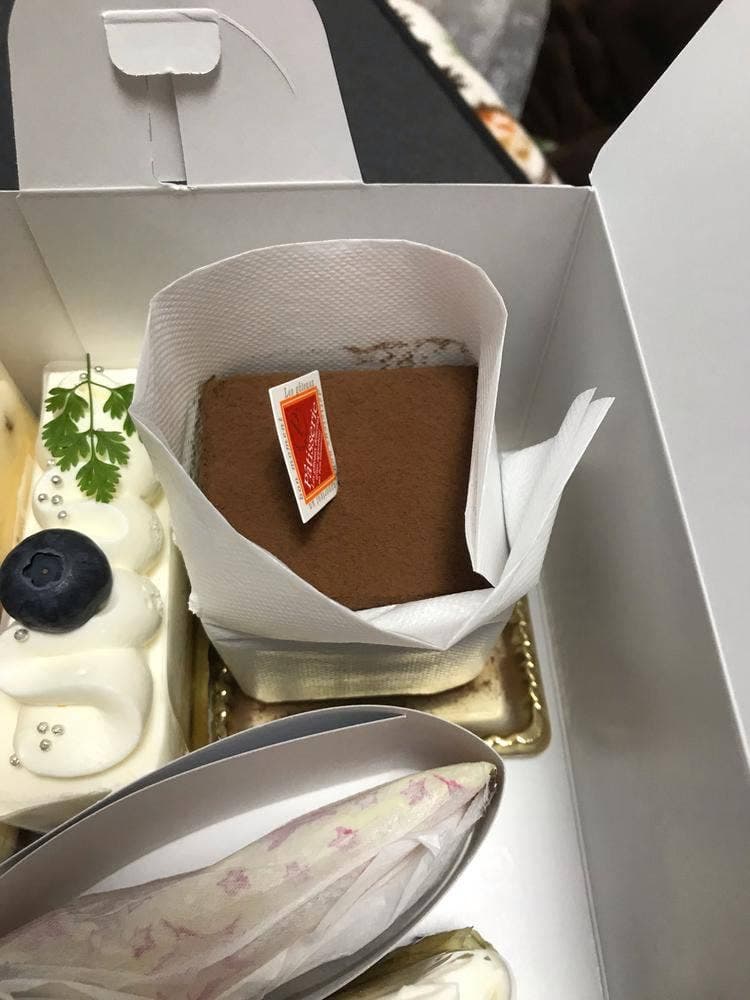 洋菓子店ポミエ