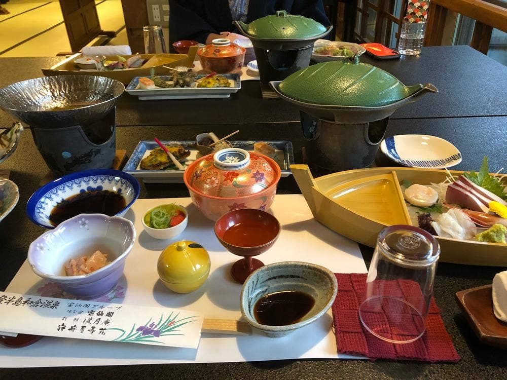 食事処 満月 大正ロ浪漫の宿渡月庵