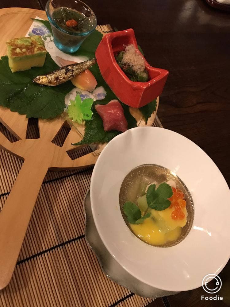 お食事処 シャラ はづ合掌