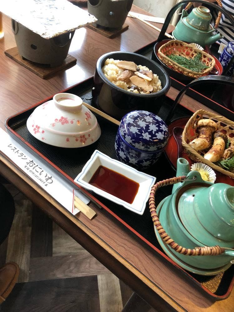 レストランおにいわ