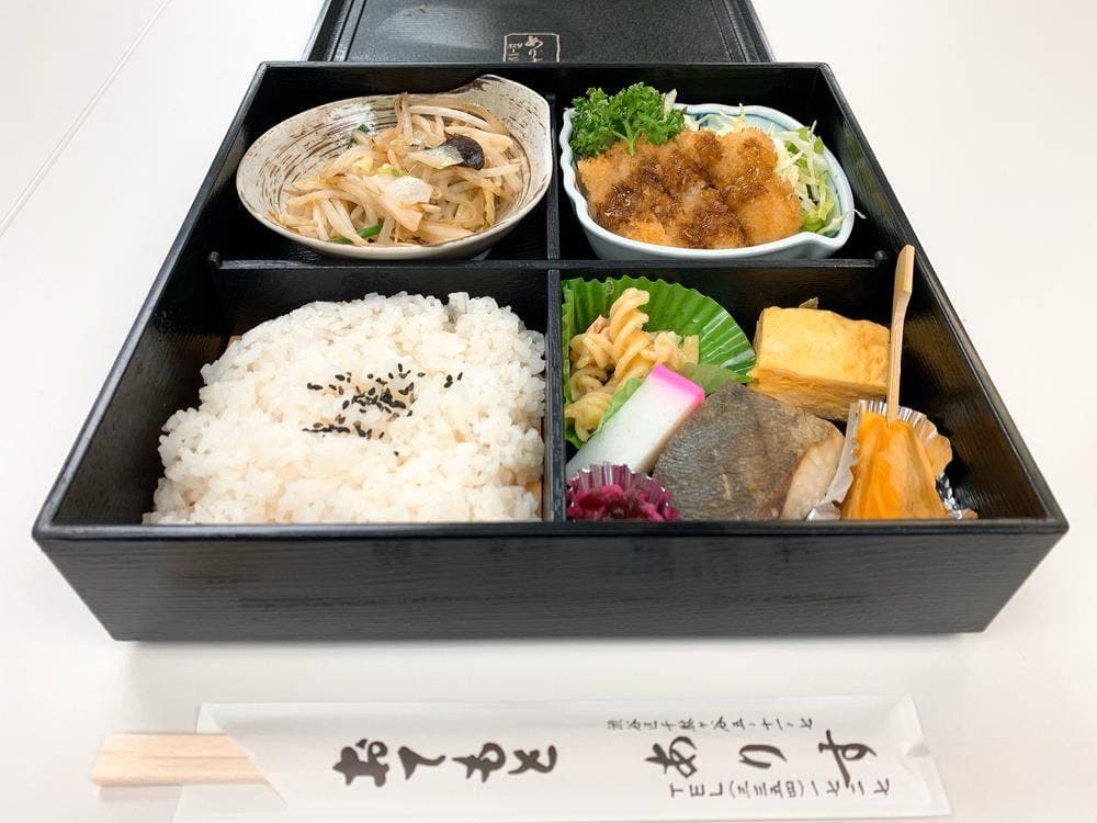 ごはんや ありす 千駄ヶ谷